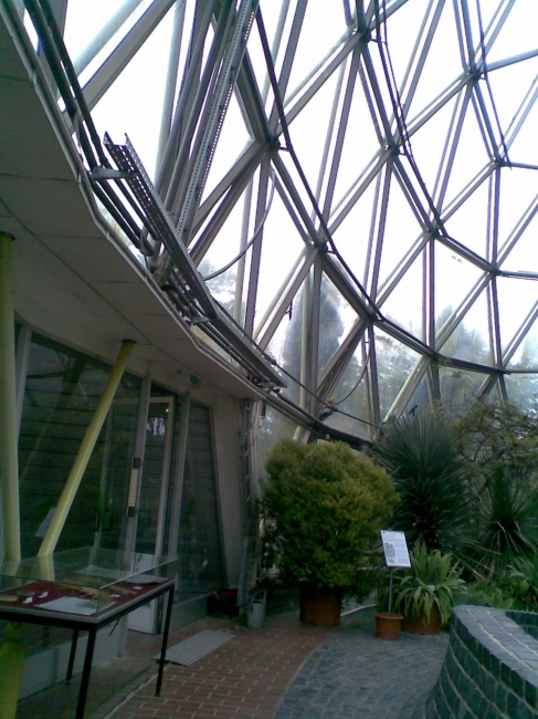 Buckminster Fuller geodesic dome at the Botanischer Garten Düsseldorf, entry/exit