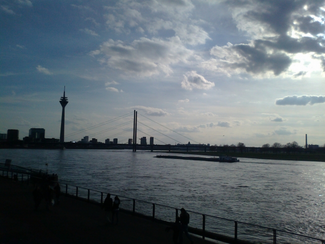 Rheinbrücke and Funkturm, 