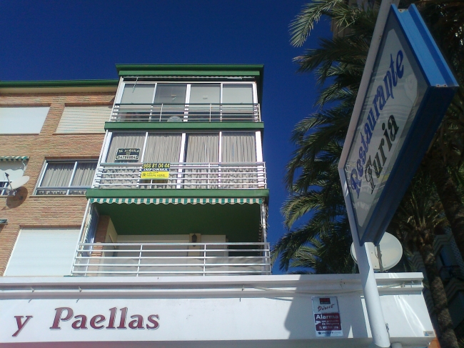 Restaurante Turia sign, Edif. Turia? beach front building, 