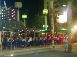 Levante bar