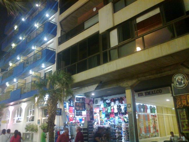 Hotel Bilbaino and neighbouring Edif. Emalco on the right, at night