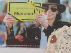 Michael Jackson Schrin...