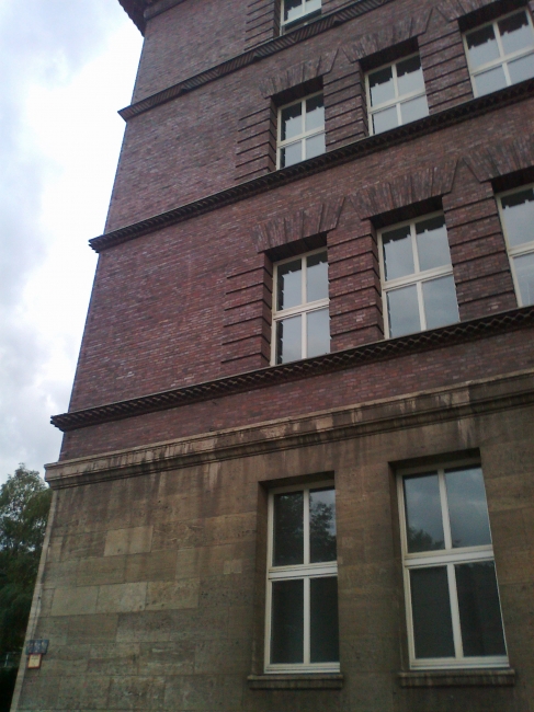 Tausend Fenster Haus, Ruhrort, 